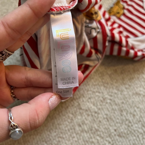 Christmas Lularoe leggings - Picture 6 of 6